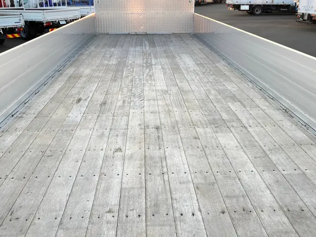 日野 プロフィア 2DG-FS1AHE(6x4)の写真7