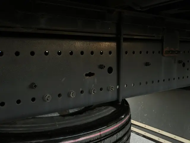 日野 プロフィア 2DG-FS1AHE(6x4)の写真14