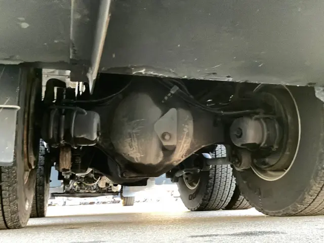 日野 プロフィア 2DG-FS1AHE(6x4)の写真16