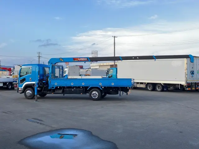 いすゞ フォワード TKG-FRR90S2(2WD)の写真5