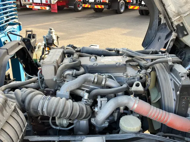 いすゞ フォワード TKG-FRR90S2(2WD)の写真18