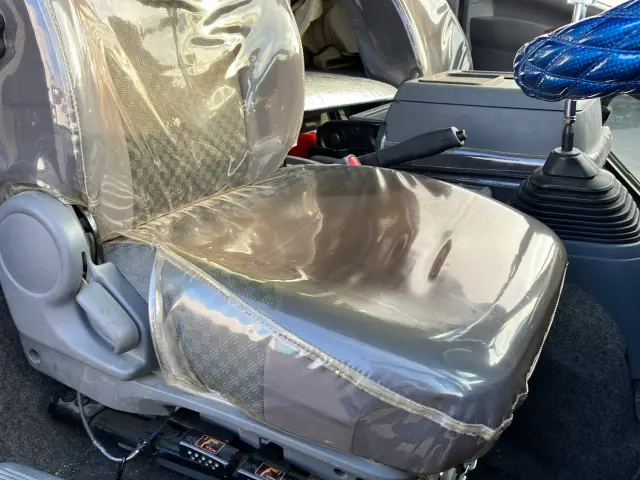 いすゞ フォワード TKG-FRR90S2(2WD)の写真19