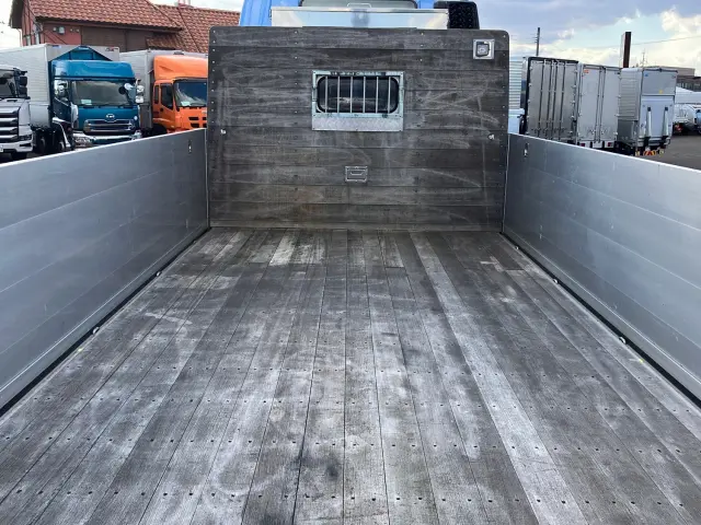 日野 レンジャー ADG-GK8JNWA(6x4)の写真7