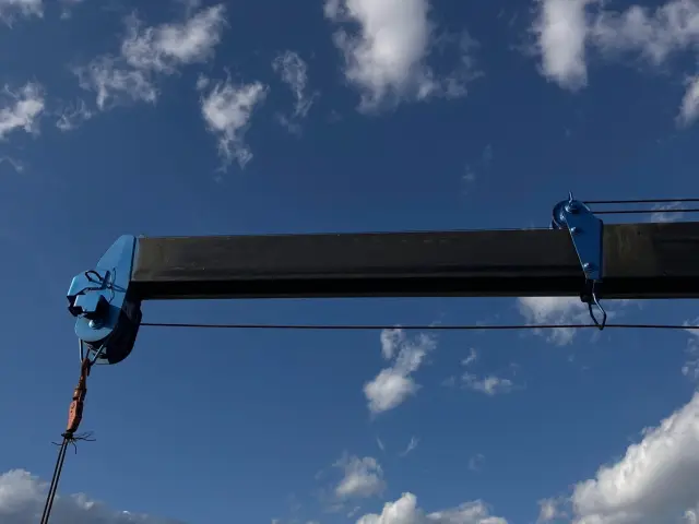 日野 レンジャー ADG-GK8JNWA(6x4)の写真13