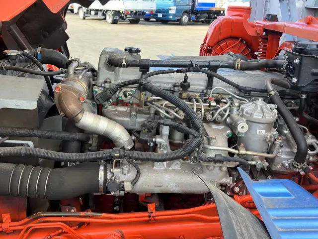 日野 レンジャー ADG-GK8JNWA(6x4)の写真17