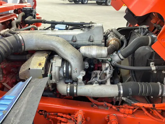 日野 レンジャー ADG-GK8JNWA(6x4)の写真18