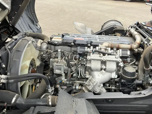 三菱 ファイター 2KG-FK62FZ(2WD)の写真16