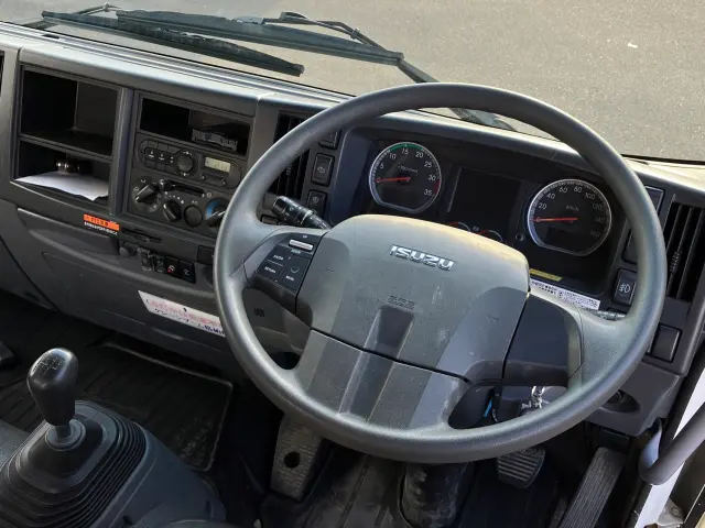 いすゞ フォワード 2PG-FRR90S1(2WD)の写真21