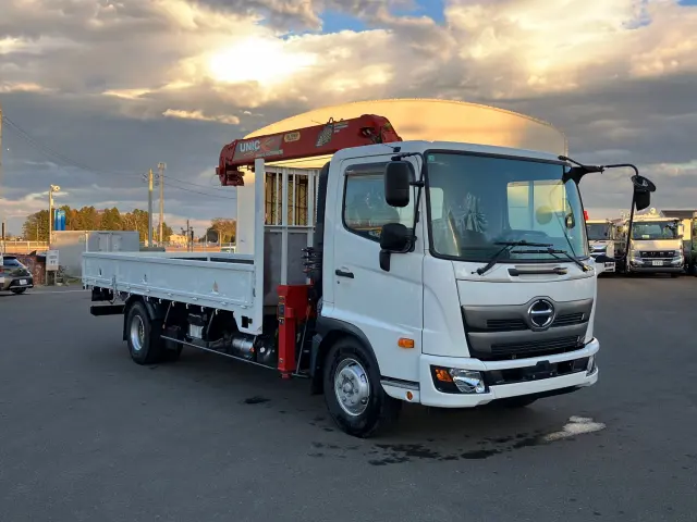 日野 レンジャー 2KG-FC2ABA(2WD)の写真2