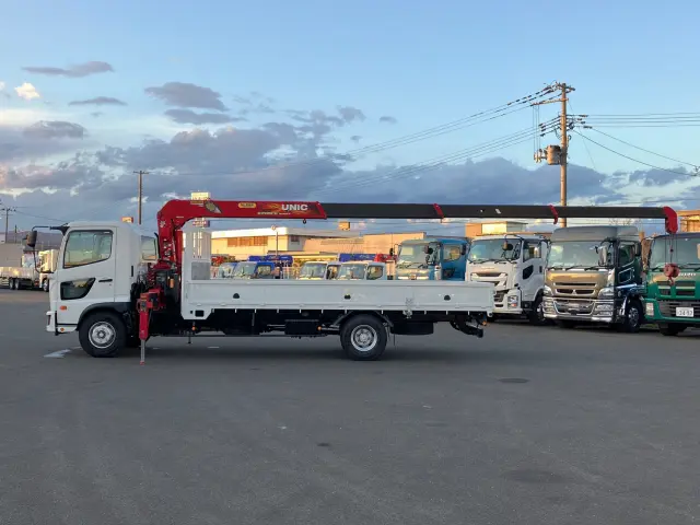 日野 レンジャー 2KG-FC2ABA(2WD)の写真5