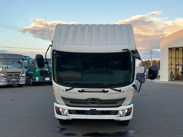 日野 レンジャー 2KG-FC2ABA(2WD)の写真24