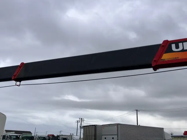 三菱 ファイター 2KG-FK62FZ(2WD)の写真11