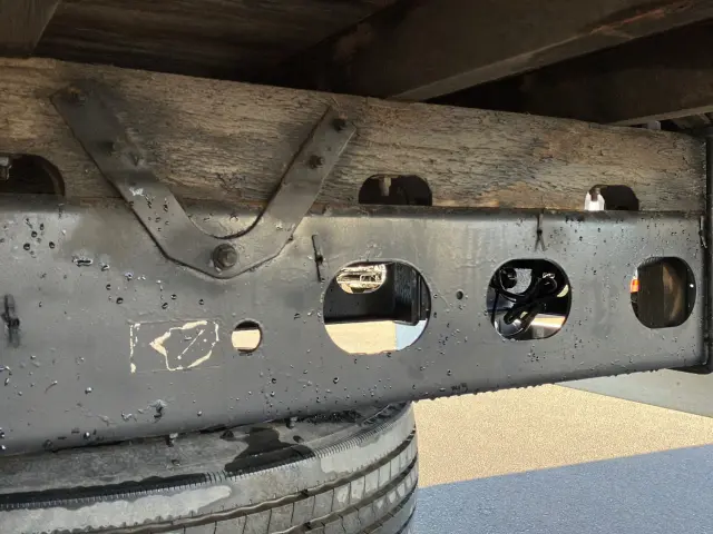 いすゞ フォワード ADG-FRR90K3S(2WD)の写真14