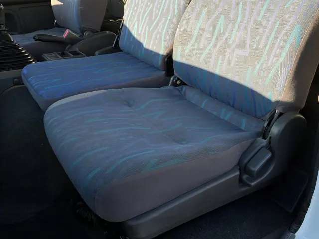 いすゞ フォワード ADG-FRR90K3S(2WD)の写真20