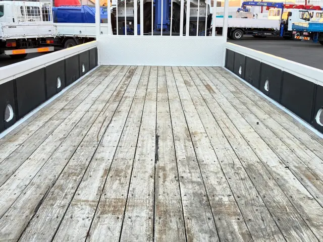 いすゞ フォワード PKG-FRR90S2(2WD)の写真7