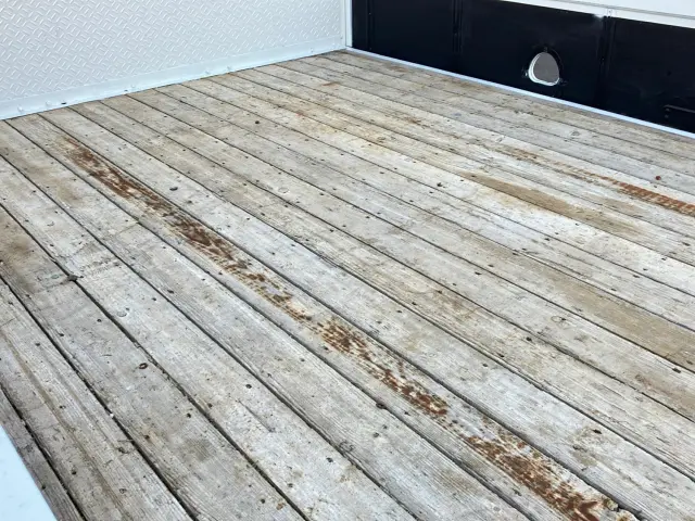 いすゞ フォワード PKG-FRR90S2(2WD)の写真8