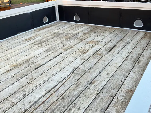 いすゞ フォワード PKG-FRR90S2(2WD)の写真9