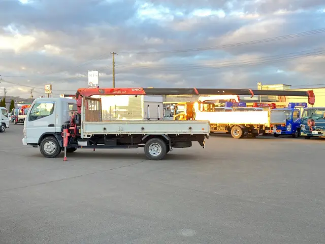 三菱 キャンター PDG-FE83DN(2WD)の写真5