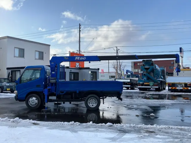 日野 デュトロ BDG-XZU334M(2WD)の写真5