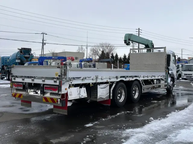 ＵＤ クオン 2PG-CW5CA(6x4)の写真3