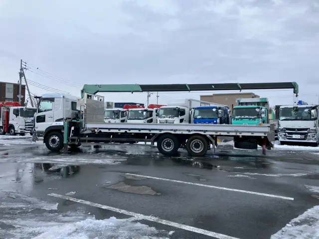 ＵＤ クオン 2PG-CW5CA(6x4)の写真5