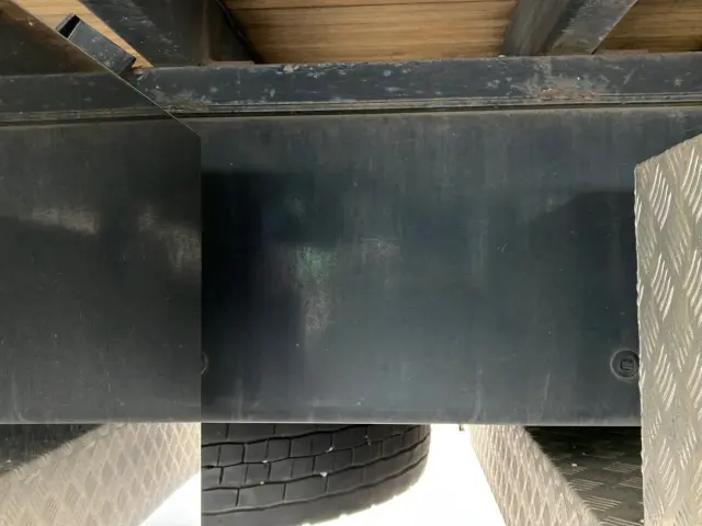 ＵＤ クオン 2PG-CW5CA(6x4)の写真15