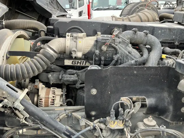 ＵＤ クオン 2PG-CW5CA(6x4)の写真17