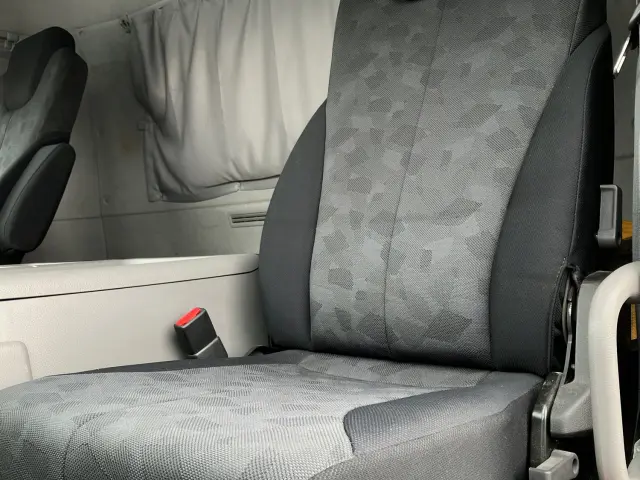 ＵＤ クオン 2PG-CW5CA(6x4)の写真20