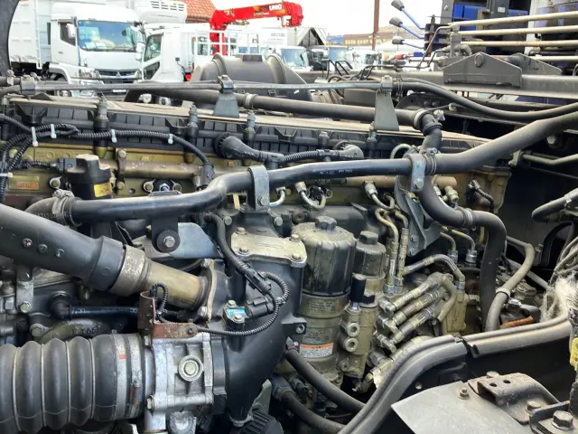 三菱 スーパーグレート QKG-FV54VZ(6x4)の写真17