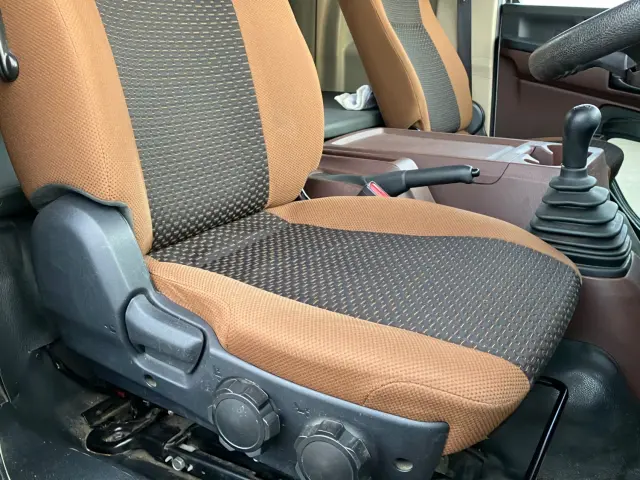 日野 レンジャー 2KG-FX2ABA(4WD)の写真19