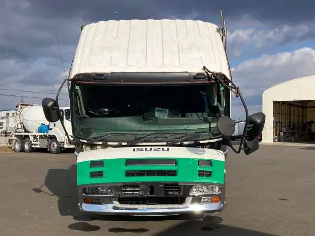 いすゞ ギガ PKG-CYJ77W8(8x4)の写真23