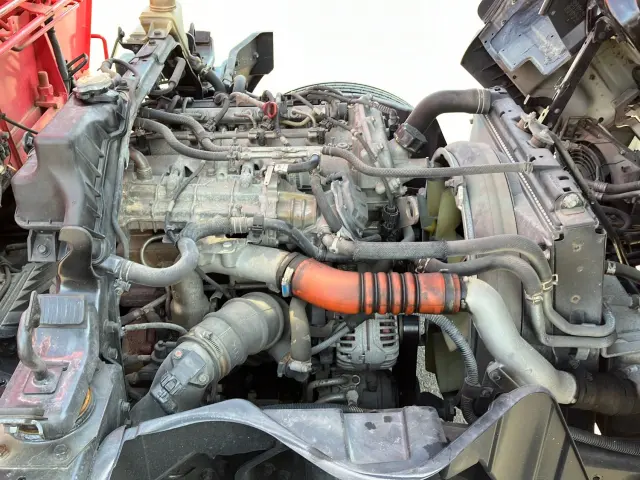 三菱 キャンター SKG-FEB80(2WD)の写真18