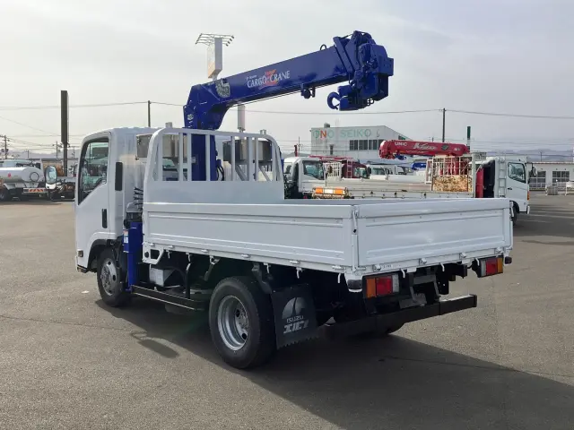 いすゞ エルフ TDG-NMS85AN(4WD)の写真4