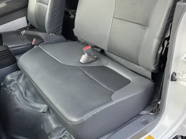 いすゞ エルフ TDG-NMS85AN(4WD)の写真20