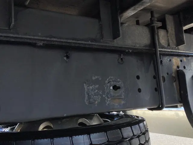 いすゞ フォワード 2RG-FTR90U2(2WD)の写真13