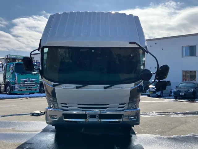 いすゞ フォワード 2RG-FTR90U2(2WD)の写真23