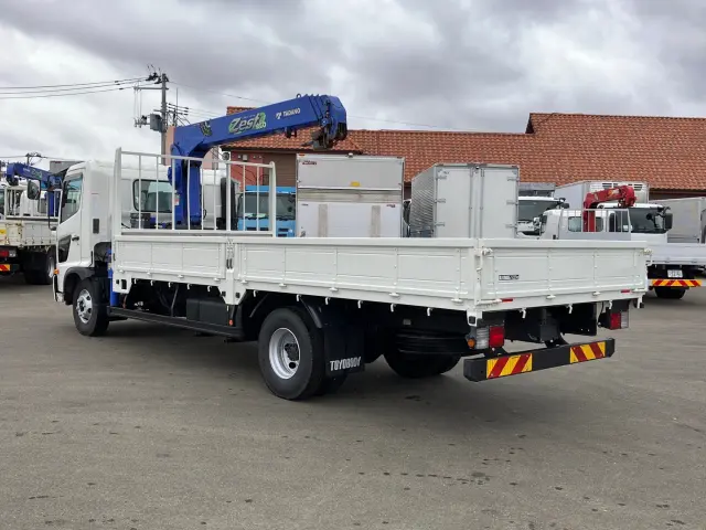 日野 レンジャー 2KG-FC2ABA(2WD)の写真4