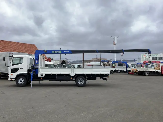 日野 レンジャー 2KG-FC2ABA(2WD)の写真5