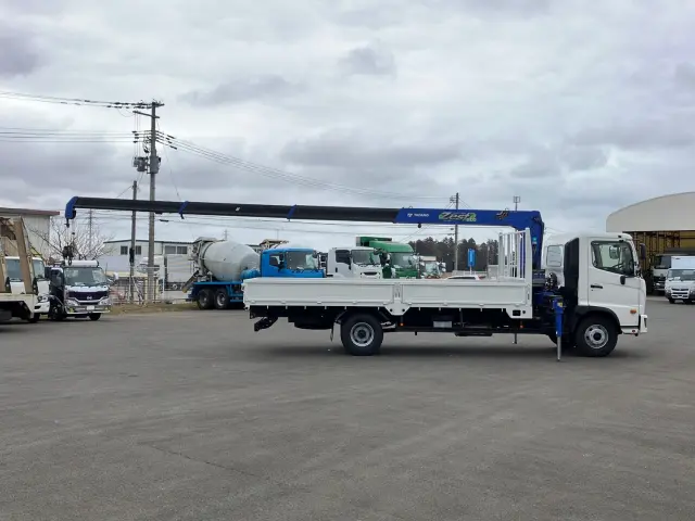 日野 レンジャー 2KG-FC2ABA(2WD)の写真6