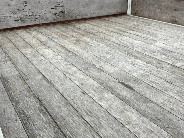 日野 レンジャー 2KG-FC2ABA(2WD)の写真8