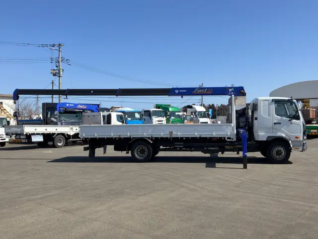 三菱 ファイター 2KG-FK62FZ(2WD)の写真6