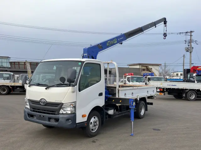 トヨタ ダイナ TKG-XZU710(2WD)の写真1