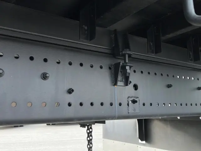 日野 プロフィア 2DG-FS1AHC(6x4)の写真14