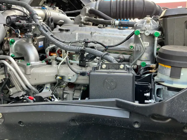 日野 プロフィア 2DG-FS1AHC(6x4)の写真17