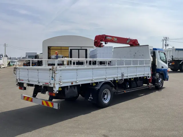 三菱 キャンター 2PG-FED90(2WD)の写真3