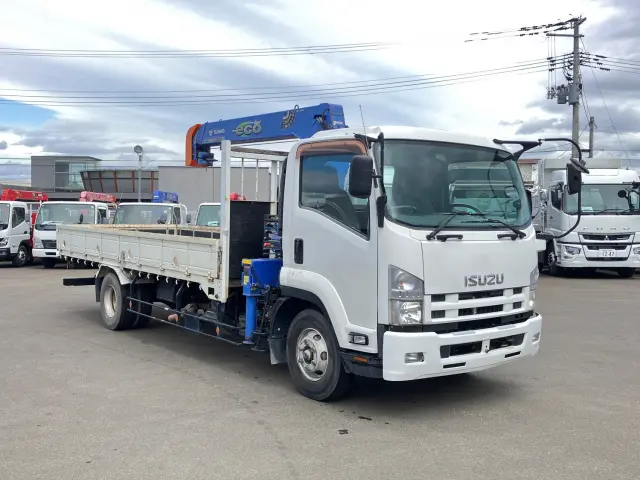 いすゞ フォワード TKG-FRR90S1(2WD)の写真2