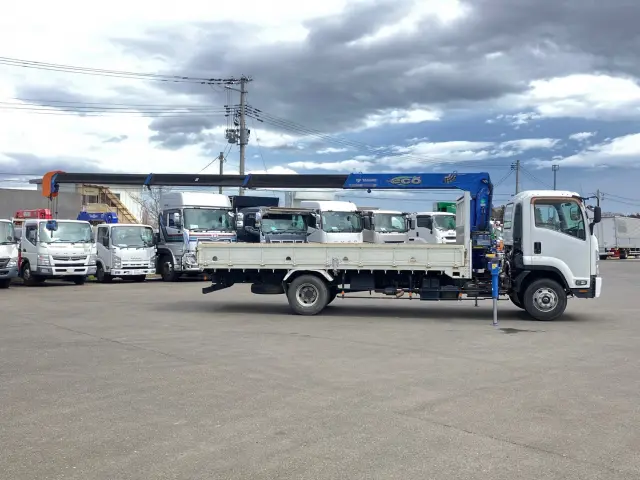 いすゞ フォワード TKG-FRR90S1(2WD)の写真6