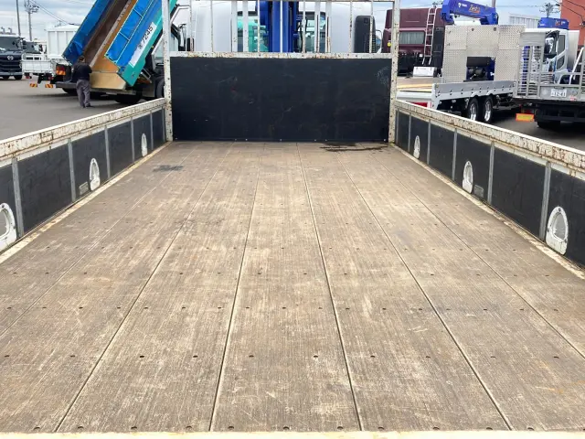 いすゞ フォワード TKG-FRR90S1(2WD)の写真7