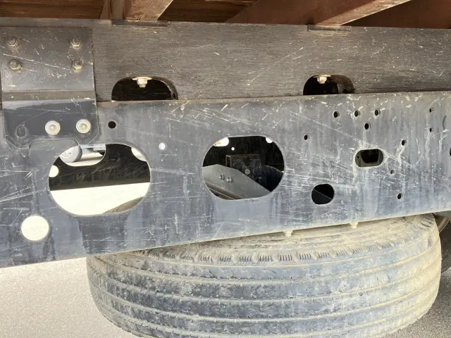 いすゞ フォワード TKG-FRR90S1(2WD)の写真15