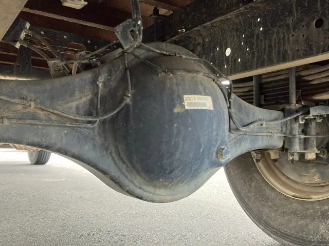 いすゞ フォワード TKG-FRR90S1(2WD)の写真16